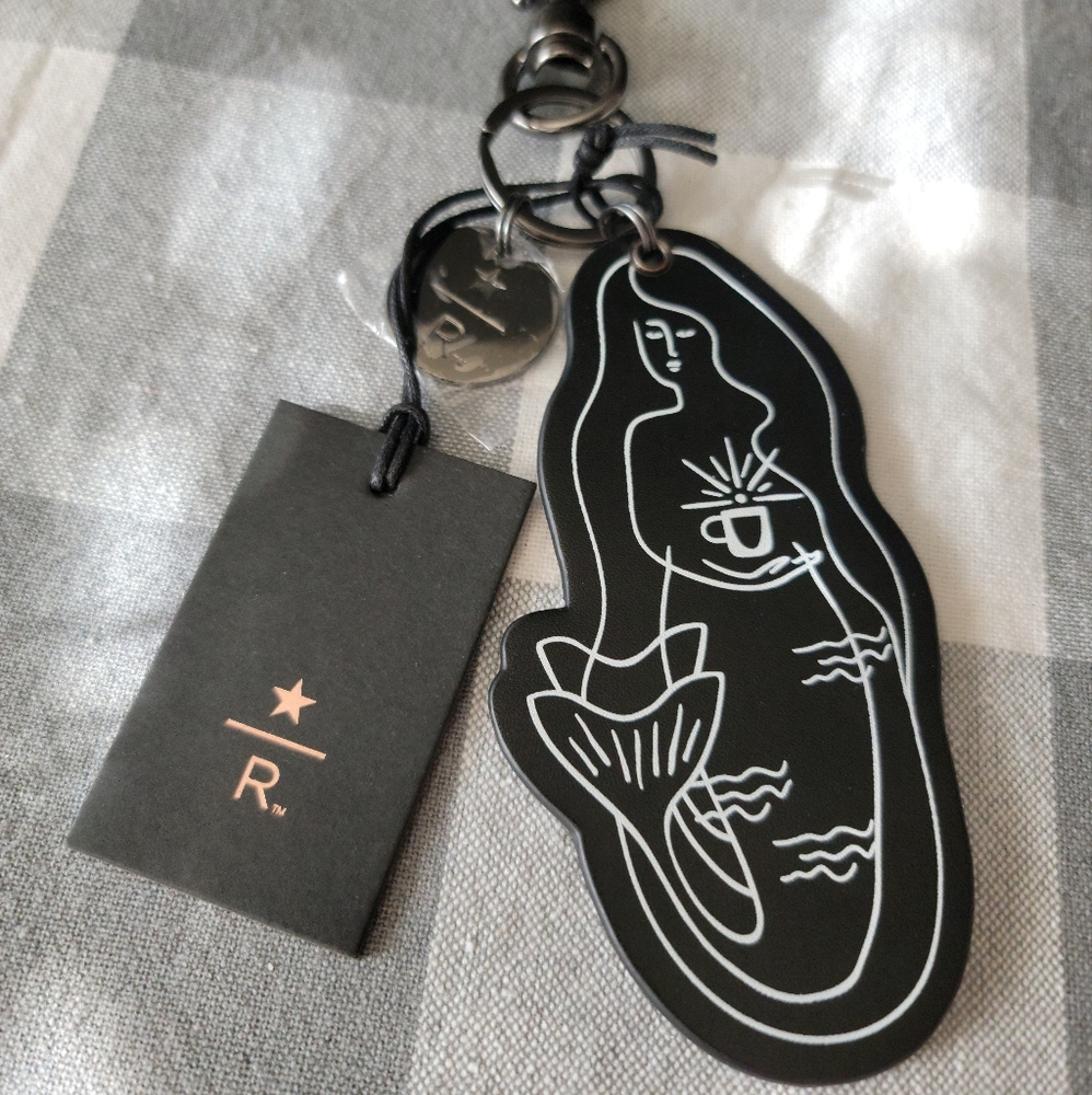 Starbucks Reserve Europe mermaid keychain